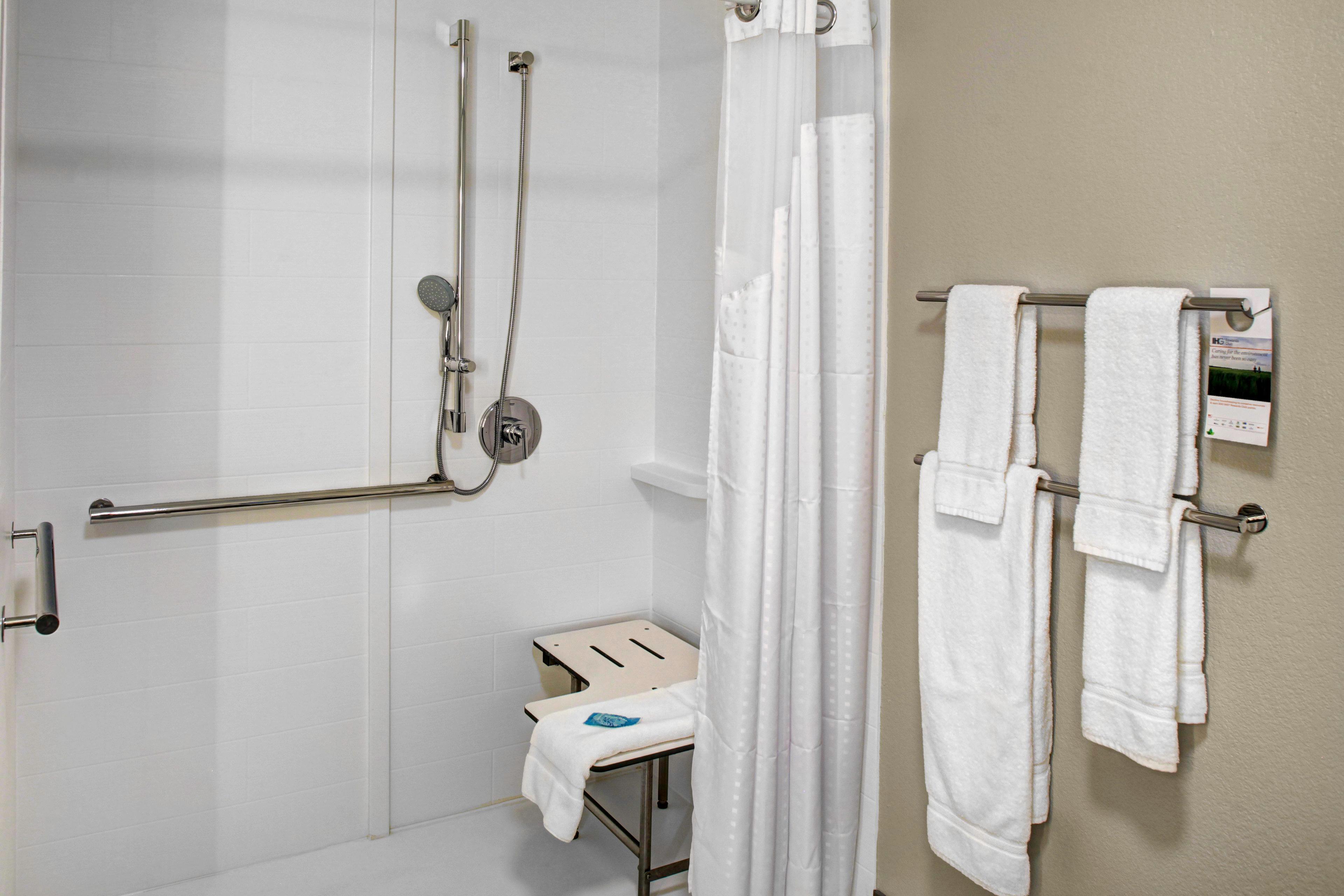 Holiday Inn Express & Suites Coldwater By Ihg Zewnętrze zdjęcie