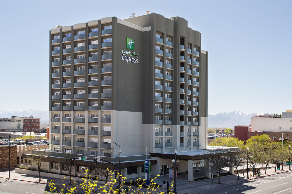 Holiday Inn Express & Suites Coldwater By Ihg Zewnętrze zdjęcie