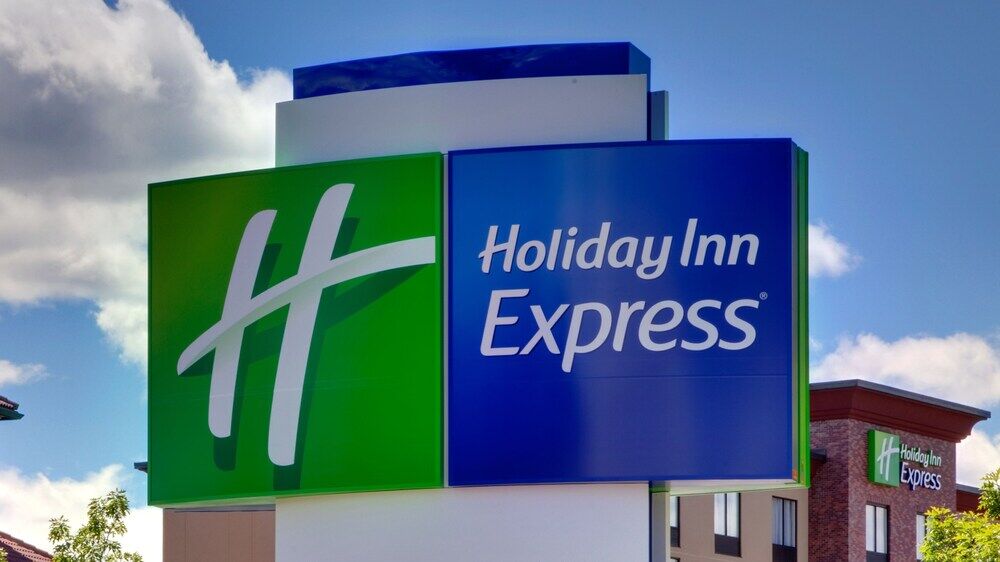 Holiday Inn Express & Suites Coldwater By Ihg Zewnętrze zdjęcie